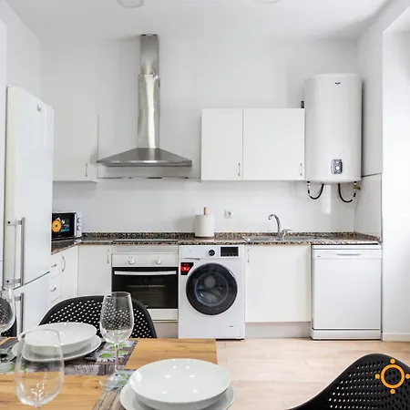 Natural House By Livework Daire